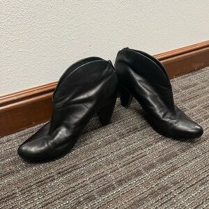 Women’s BOC black ankle boots